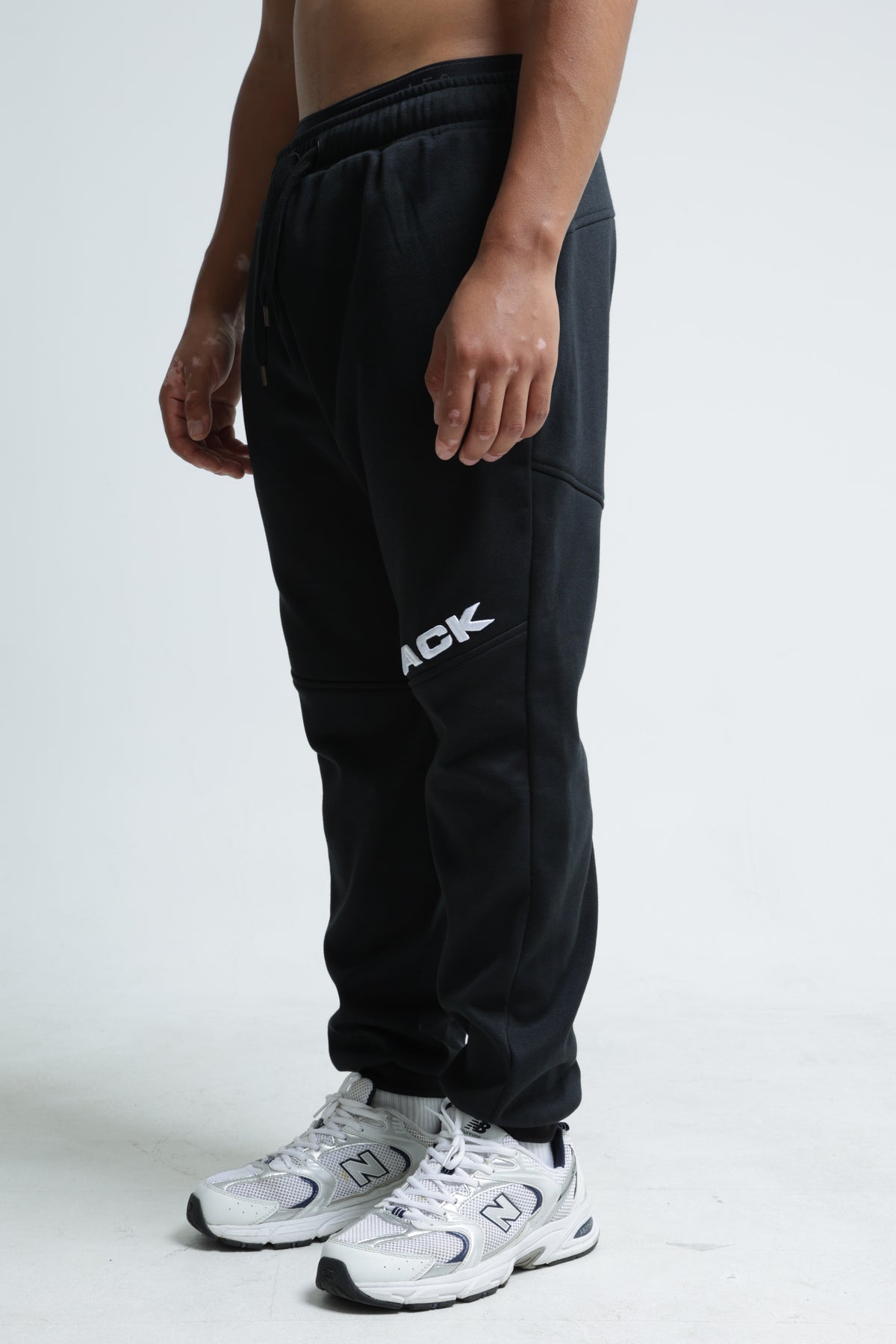 SPESSORE | JOGGER
