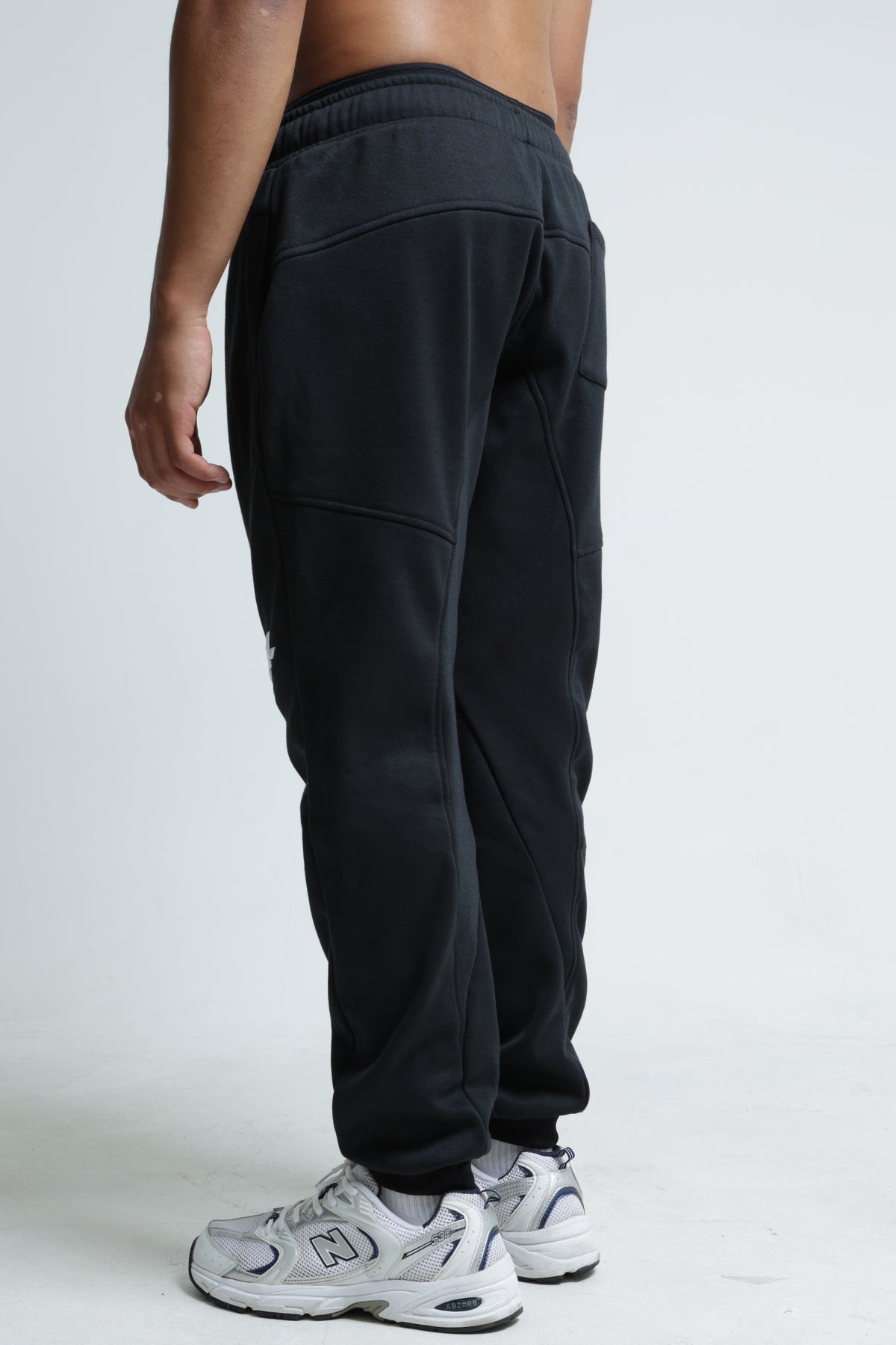 SPESSORE | JOGGER